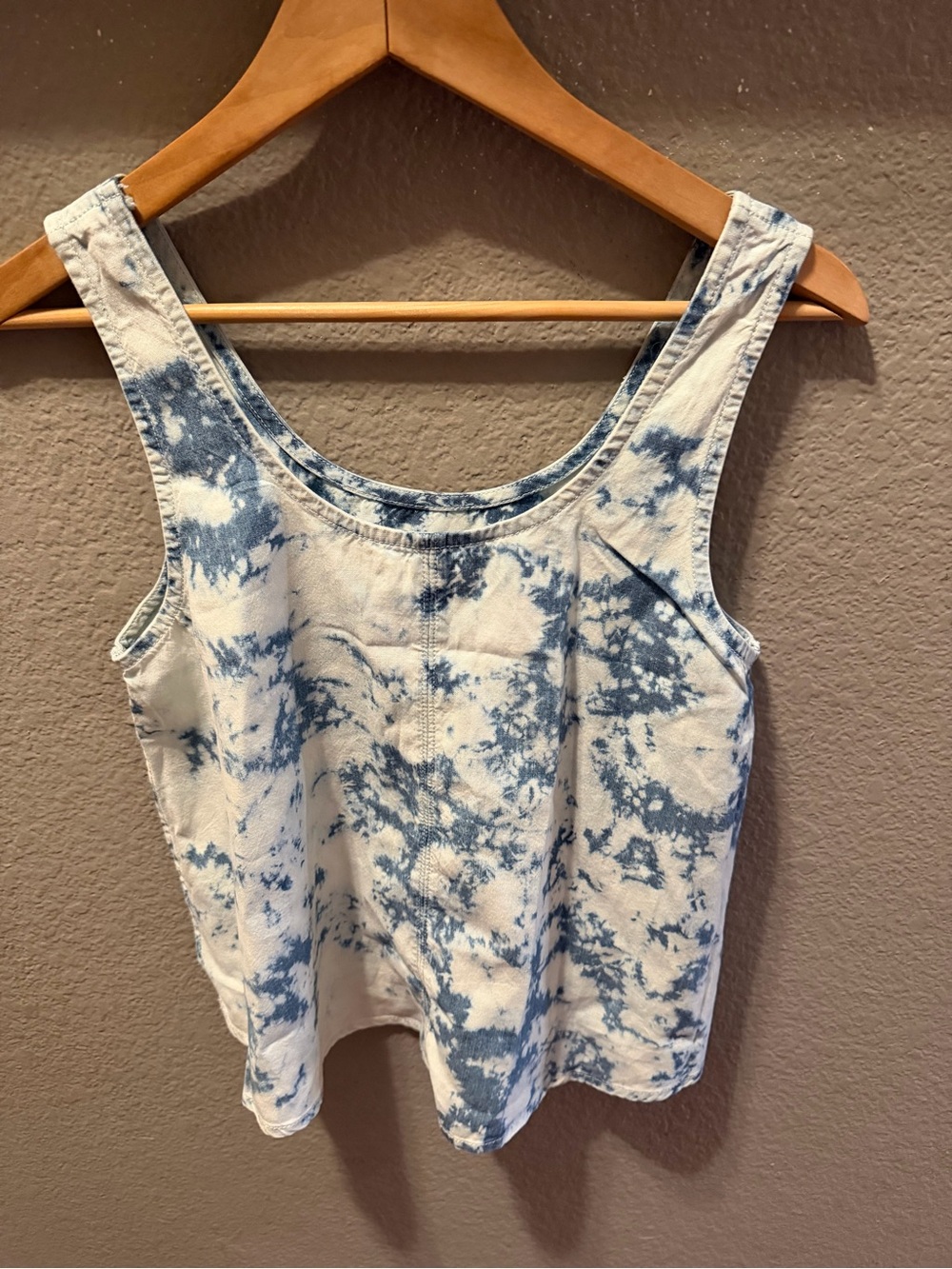 Porter Blue Tie Dye Swing Tank Top XS Blue White Flowy Lyocell